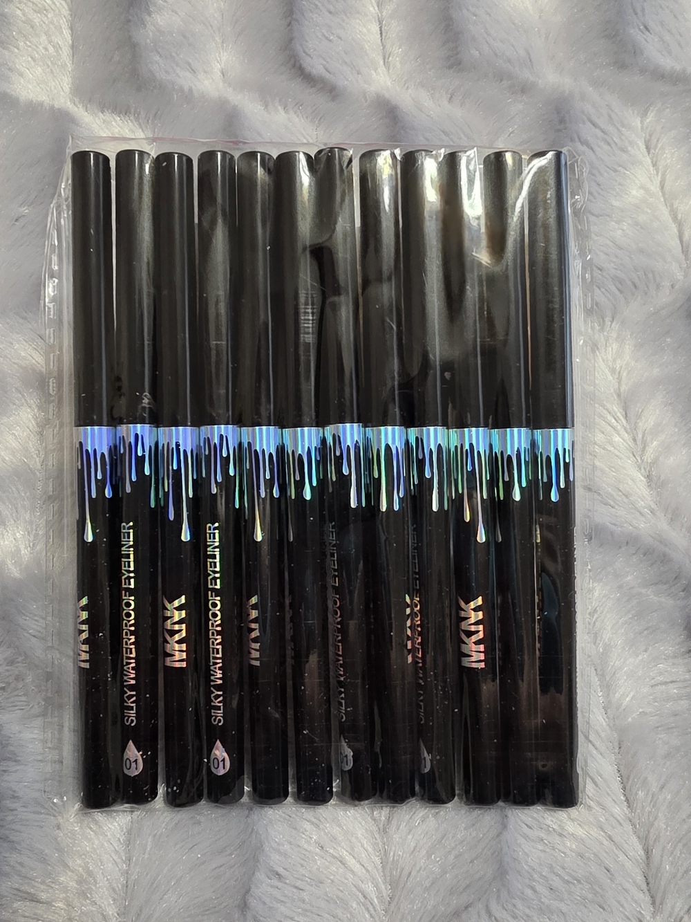 MKNK Silky Waterproof Eyeliner Pen - Black